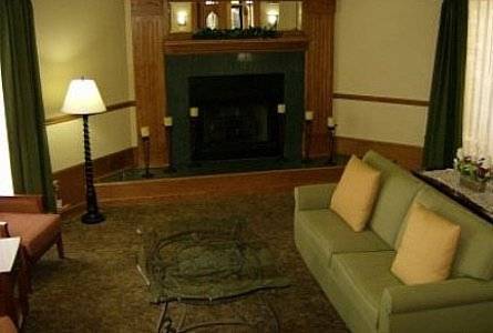 Ramada Huntsville Dış mekan fotoğraf